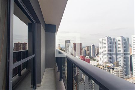 Sacada de kitnet/studio para alugar com 1 quarto, 35m² em Centro, Curitiba