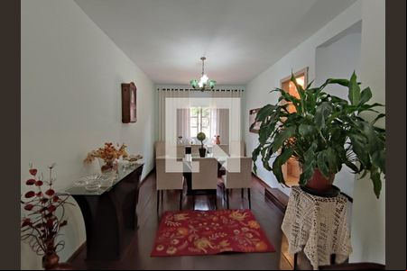 Casa à venda com 7 quartos, 354m² em Minas Brasil, Belo Horizonte