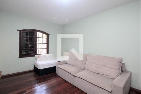 Casa à venda com 4 quartos, 330m² em Caiçara-Adelaide, Belo Horizonte