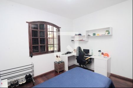Casa à venda com 4 quartos, 330m² em Caiçara-Adelaide, Belo Horizonte