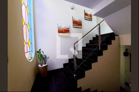 Casa à venda com 4 quartos, 351m² em Alto Caiçaras, Belo Horizonte