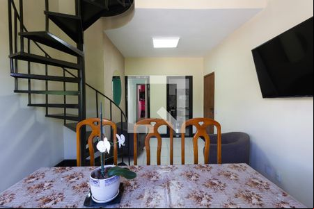 Apartamento à venda com 4 quartos, 140m² em Alto dos Pinheiros, Belo Horizonte