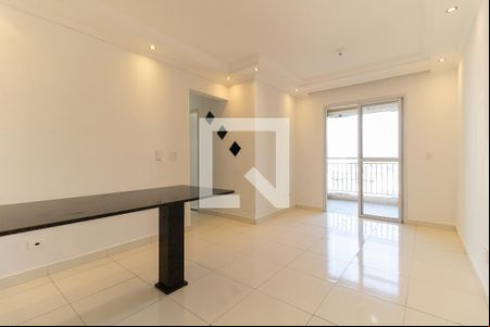 Sala de apartamento para alugar com 3 quartos, 70m² em Vila Caraguatá, São Paulo