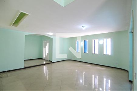 Sala de estar de casa à venda com 4 quartos, 600m² em Anil, Rio de Janeiro