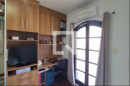 Suite 1 de casa à venda com 4 quartos, 220m² em Vila Nova Pauliceia, São Paulo