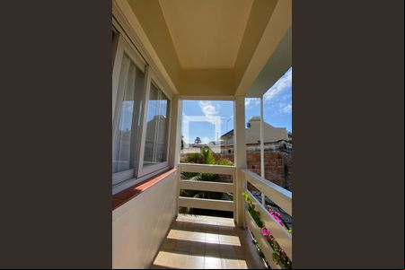 varanda de casa à venda com 2 quartos, 190m² em Scharlau, São Leopoldo