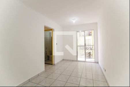 Sala de apartamento para alugar com 2 quartos, 49m² em Vila Carmosina, São Paulo