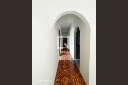 Casa à venda com 4 quartos, 260m² em Fernão Dias, Belo Horizonte
