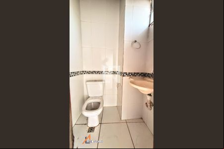 Casa à venda com 3 quartos, 270m² em Industrial, Contagem
