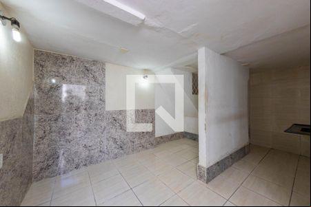 Sala de casa para alugar com 1 quarto, 36m² em Vila Prudente, São Paulo