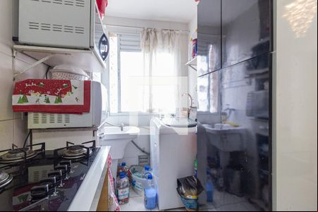 Cozinha e área de serviço de apartamento à venda com 3 quartos, 63m² em Conceição, Osasco