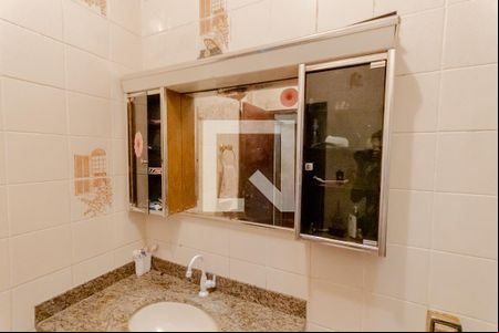 Espelho de casa à venda com 3 quartos, 255m² em Jardim, Santo André