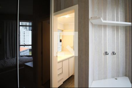 Suíte  de apartamento para alugar com 1 quarto, 33m² em Moema, São Paulo