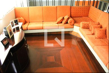 Sala de casa à venda com 4 quartos, 500m² em City América, São Paulo