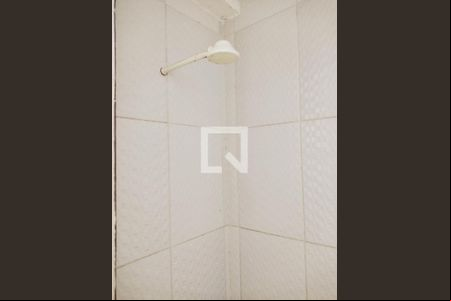 ChuveiroBanheiro  de casa para alugar com 1 quarto, 49m² em Cidade Nova, Salvador