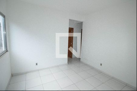 Sala de casa para alugar com 3 quartos, 60m² em Vila Santa Cruz, Duque de Caxias