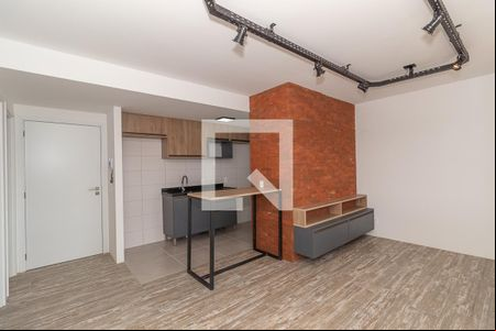 Sala  de apartamento para alugar com 1 quarto, 43m² em Jardim do Salso, Porto Alegre
