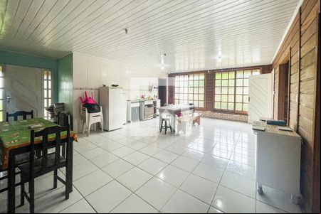 cozinha de casa à venda com 2 quartos, 165m² em Santo Andre, São Leopoldo