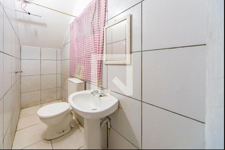 Banheiro  de casa de condomínio para alugar com 1 quarto, 50m² em Parque Marajoara, Santo André