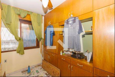Quarto 2 de apartamento para alugar com 2 quartos, 44m² em Higienópolis, Porto Alegre