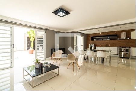 Sala de Estar e Cozinha de casa para alugar com 4 quartos, 290m² em Parque Renato Maia, Guarulhos