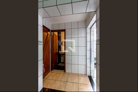 Corredor de casa à venda com 3 quartos, 203m² em Jardim Monções, Santo André