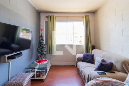 Sala de apartamento para alugar com 1 quarto, 44m² em Partenon, Porto Alegre