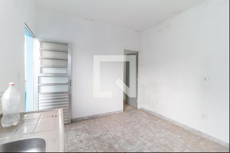 Sala/Cozinha de casa para alugar com 1 quarto, 33m² em Cidade Kemel, Poá