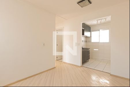 Sala de apartamento para alugar com 2 quartos, 45m² em Jardim Albertina, Guarulhos