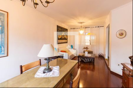 Sala de casa para alugar com 3 quartos, 215m² em Butantã, São Paulo