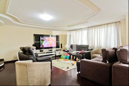 Sala de casa para alugar com 4 quartos, 800m² em City América, São Paulo