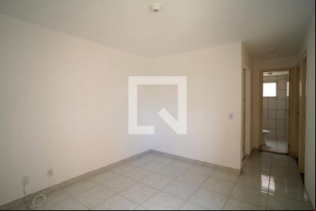 Sala de apartamento para alugar com 2 quartos, 47m² em Jardim Tatiana, Votorantim