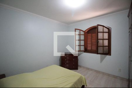 Suite de casa à venda com 4 quartos, 238m² em Cenaculo, Belo Horizonte