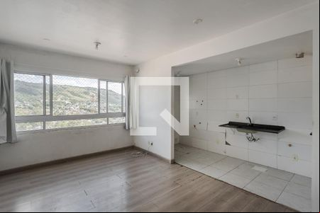 Sala de apartamento para alugar com 2 quartos, 44m² em o das Pedras, Porto Alegre