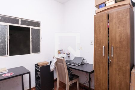 Escritório de casa à venda com 3 quartos, 120m² em Vila Madeira, Nova Lima