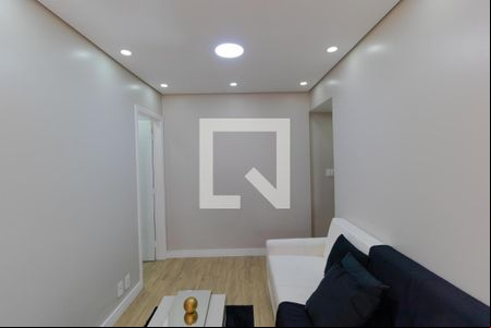 Salas de apartamento para alugar com 1 quarto, 55m² em Cambuí, Campinas