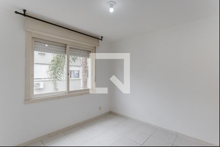 Quarto de apartamento para alugar com 1 quarto, 45m² em Jardim do Salso, Porto Alegre