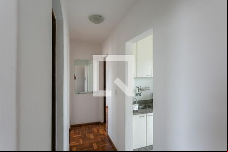 Corredor de apartamento à venda com 2 quartos, 70m² em Lagoinha, Belo Horizonte