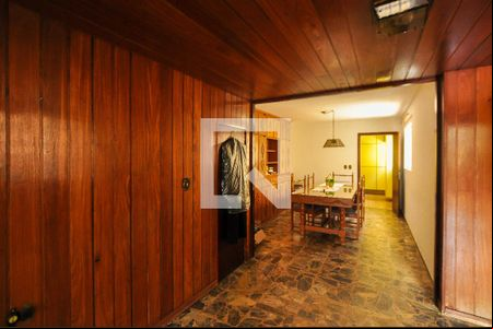Sala de Entrada de casa à venda com 4 quartos, 230m² em Pinheiros, São Paulo