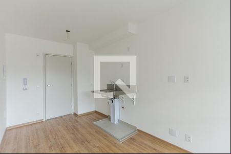 Sala/Cozinha de kitnet/studio para alugar com 1 quarto, 31m² em Vila Olímpia, São Paulo