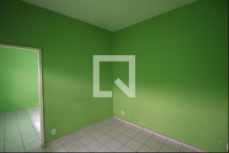 Sala de apartamento para alugar com 1 quarto, 50m² em Brasilândia, São Gonçalo