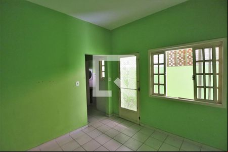 Sala de apartamento para alugar com 1 quarto, 50m² em Brasilândia, São Gonçalo
