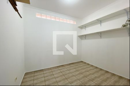 Suíte 1 de casa para alugar com 4 quartos, 213m² em Quitaúna, Osasco