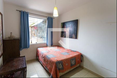 Quarto 2 de casa à venda com 4 quartos, 120m² em Santa Efigênia, Belo Horizonte