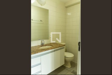 Banheiro de apartamento para alugar com 1 quarto, 43m² em Jardim Novo São José, Campinas