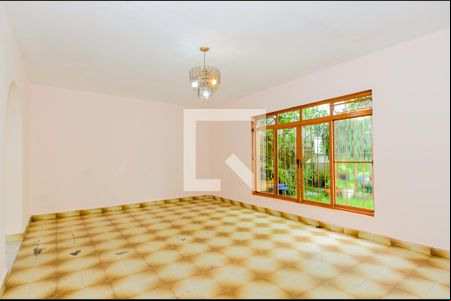 Sala de casa à venda com 8 quartos, 550m² em Vila Progresso, Guarulhos