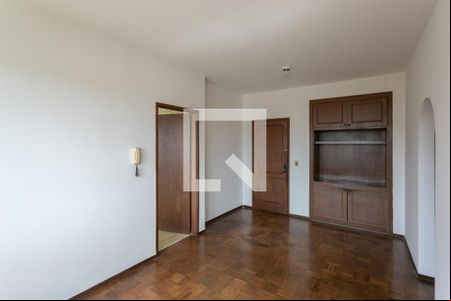 Sala de apartamento para alugar com 1 quarto, 53m² em Santa Efigênia, Belo Horizonte