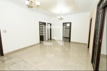 Sala de casa para alugar com 3 quartos, 243m² em Itapoã, Belo Horizonte