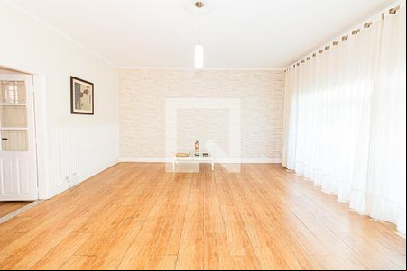 Sala de casa à venda com 3 quartos, 240m² em Parque Novo Mundo, São Paulo