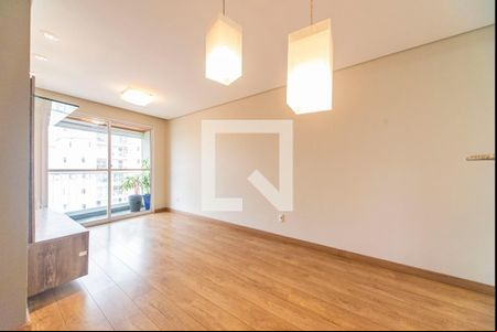 Sala de apartamento para alugar com 3 quartos, 60m² em Parque Bandeirante, Santo André